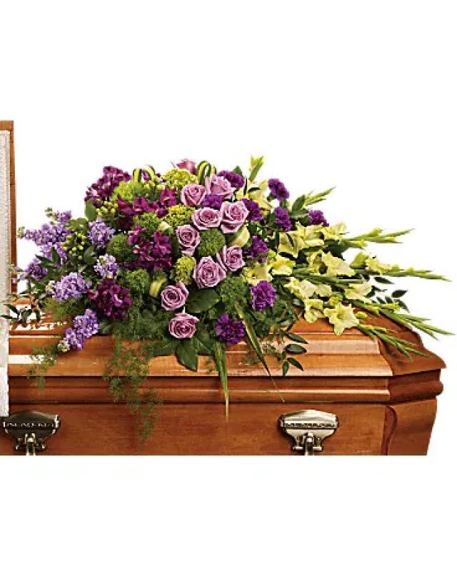 An image of Reflections of Gratitude Casket Spray