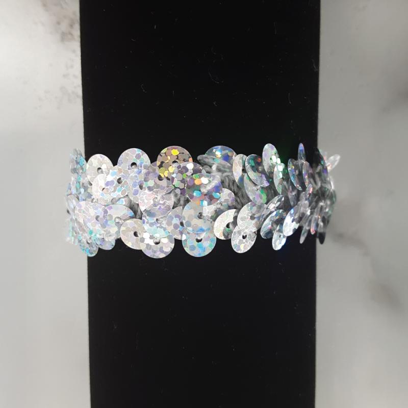 An image of Corsage Ranunculus Black Bracelet