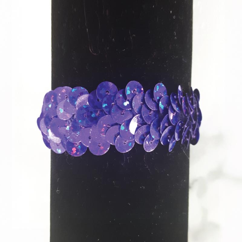 An image of Corsage Spray Rose & Ranunculus Dark Purple Bracelet