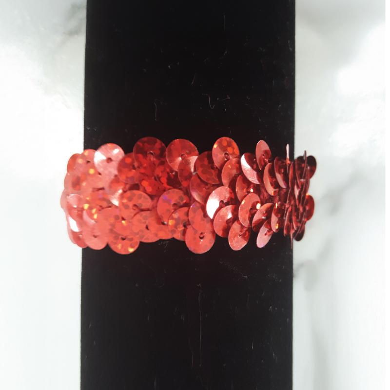 An image of Corsage Spray Rose & Ranunculus Dark Purple Bracelet